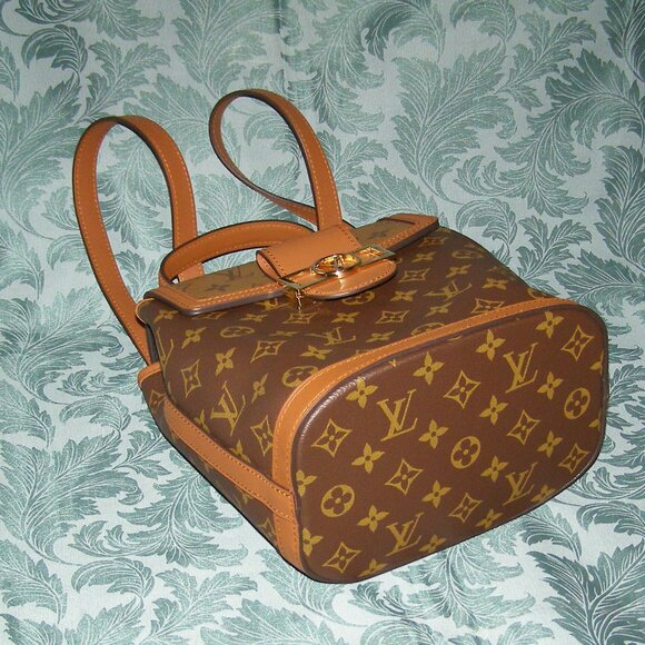 LIKE NEW Louis Vuitton Dauphine Backpack with dustbag main image 13